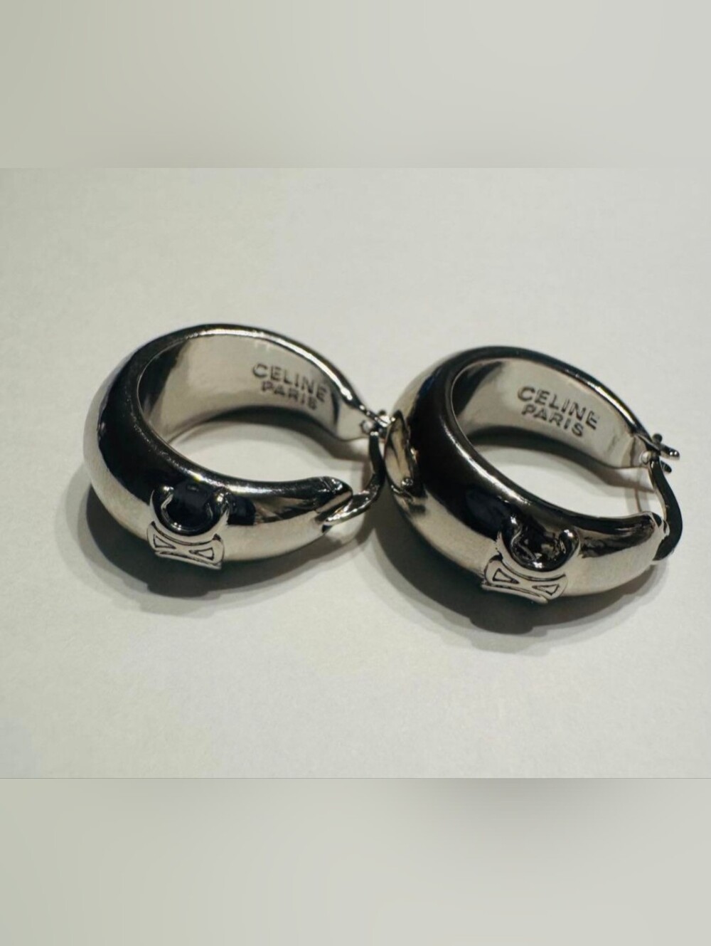 Paris Silver-Tone Women's Hoop Earrings Nwot Inspired